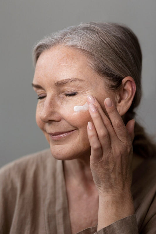 Masajes faciales con cosmética natural facial